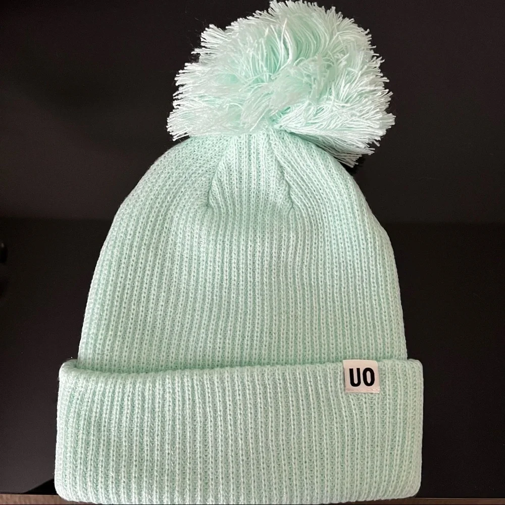 Urban Outfitters UO Ribbed Pompom Green Mint Beanie NWT - Picture 3 of 7